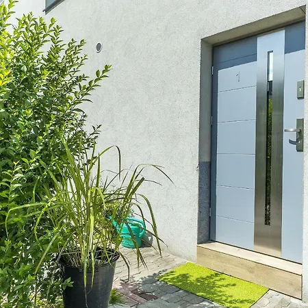 Проживание в семье Onyks Ястшембя-Гура